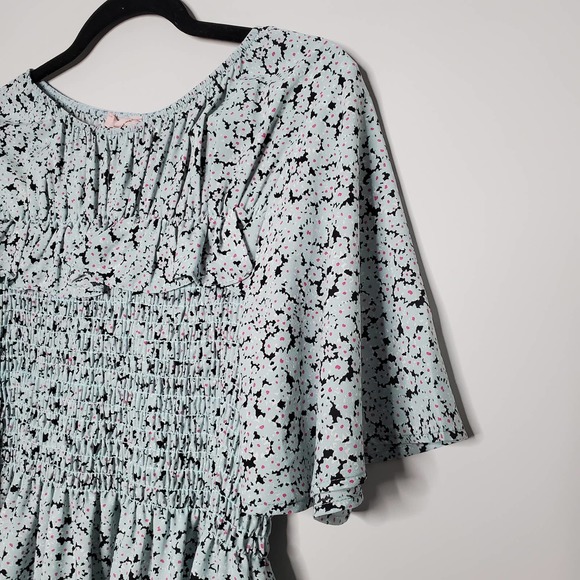 CES FEMME Baby Blue Floral Print Smocked Short Sleeve Midi Dress Sz Medium M - Picture 3 of 6